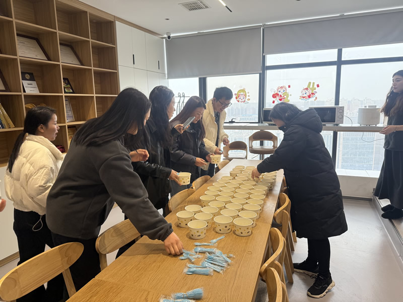 Happy-Lantern-Festival-02